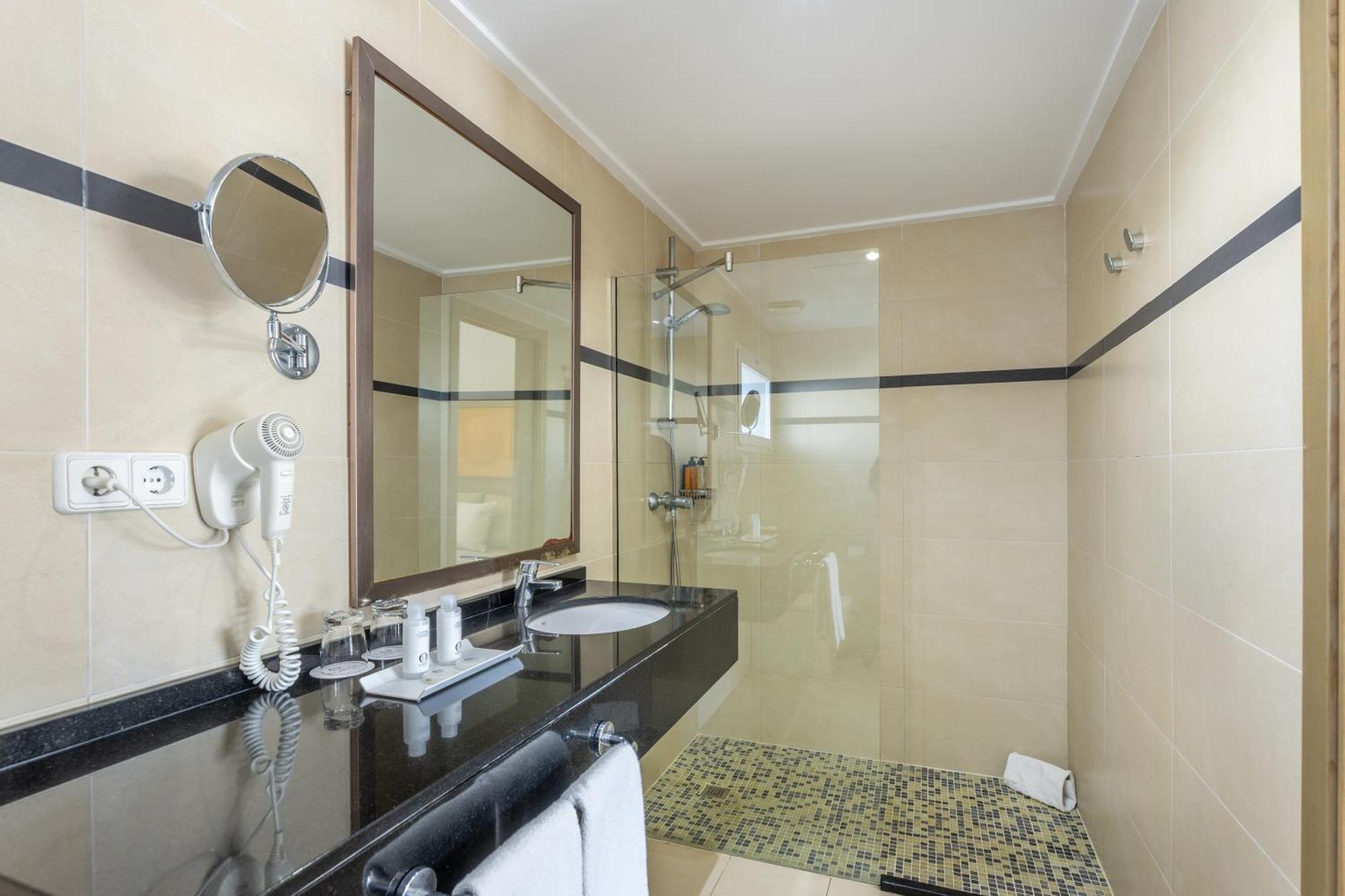 Hoposa Montelin Apartment Port de Pollenca Luaran gambar